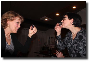 Un p'tit "shooter" pour Michelle et Marie-&Egrave;ve