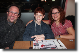 Jacques, Zachary et sa m&egrave;re Lisette